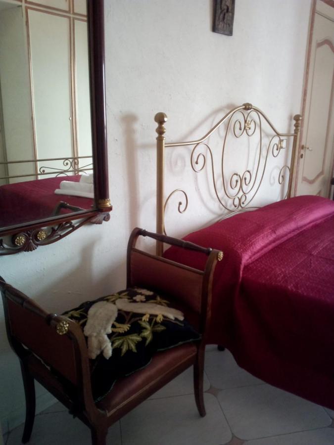 Gran Relais De Charme A.rosbenmar Bed & Breakfast Napels
